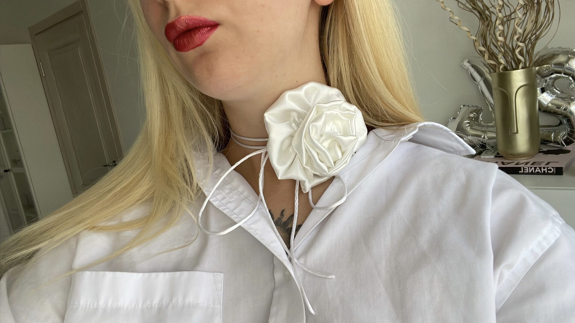 Flower choker - kaklo papuošalas