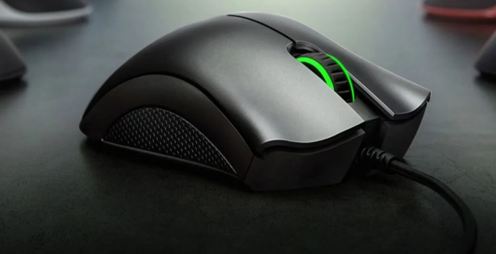 Parduodu naujas Razer DeathAdder Essential laidinę žaidimų pelę 6400 DPI optinį jutiklį, 5 nepriklausomus mygtukus nešiojamiesiems ir kompiuteriniams žaidėjams