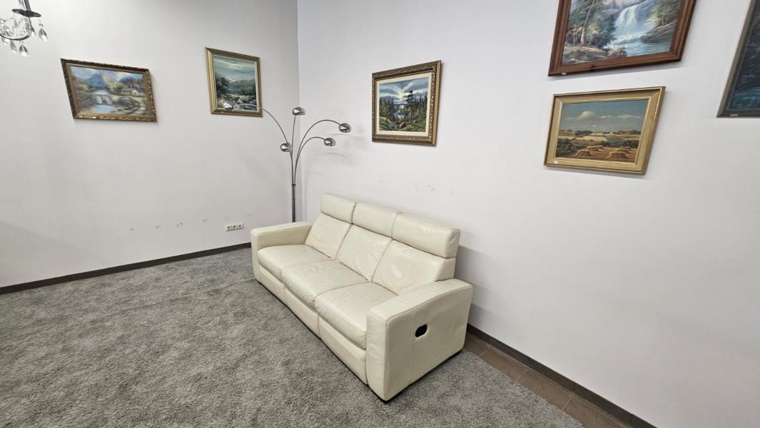 Sofa su relax funkcija