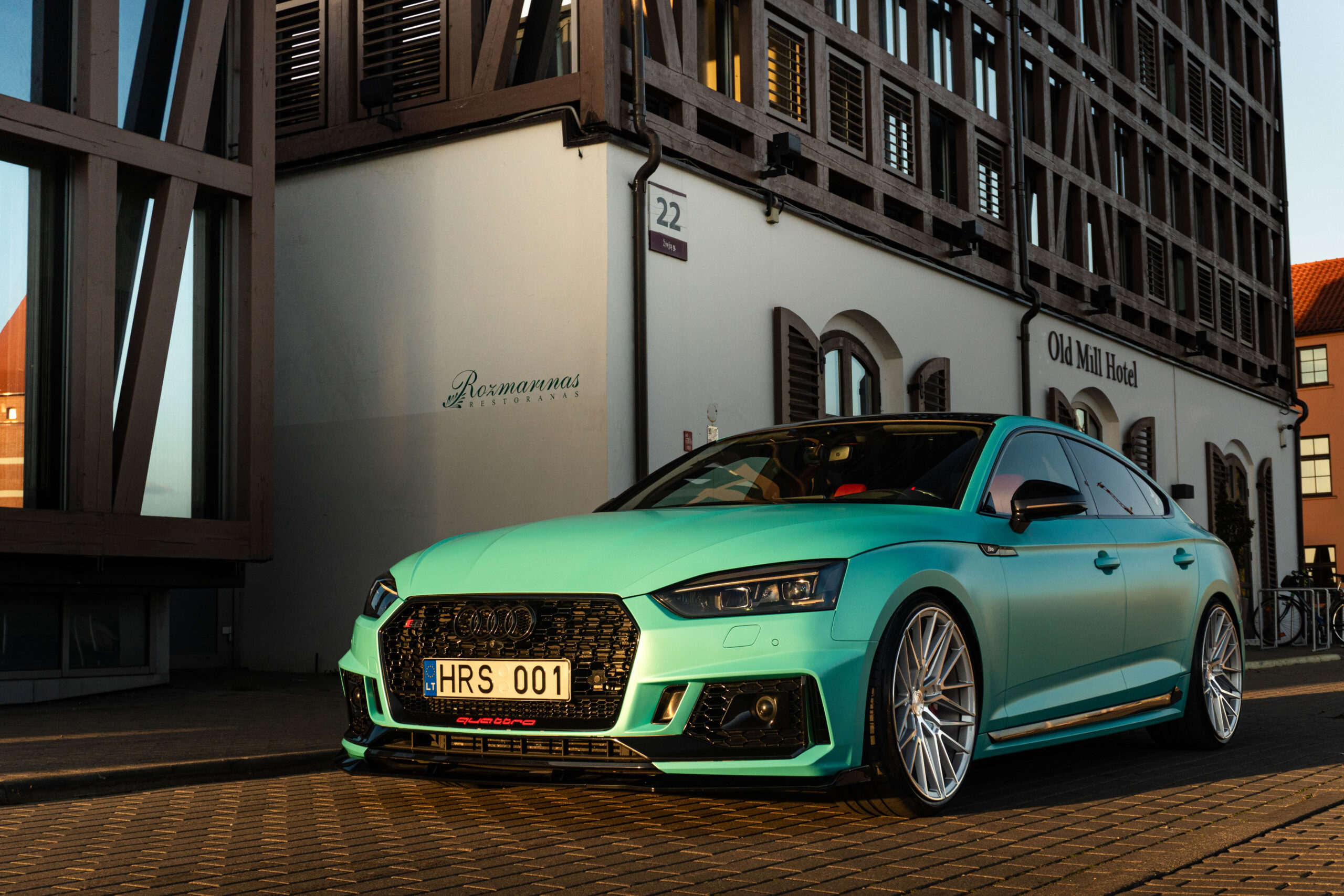 Audi s5