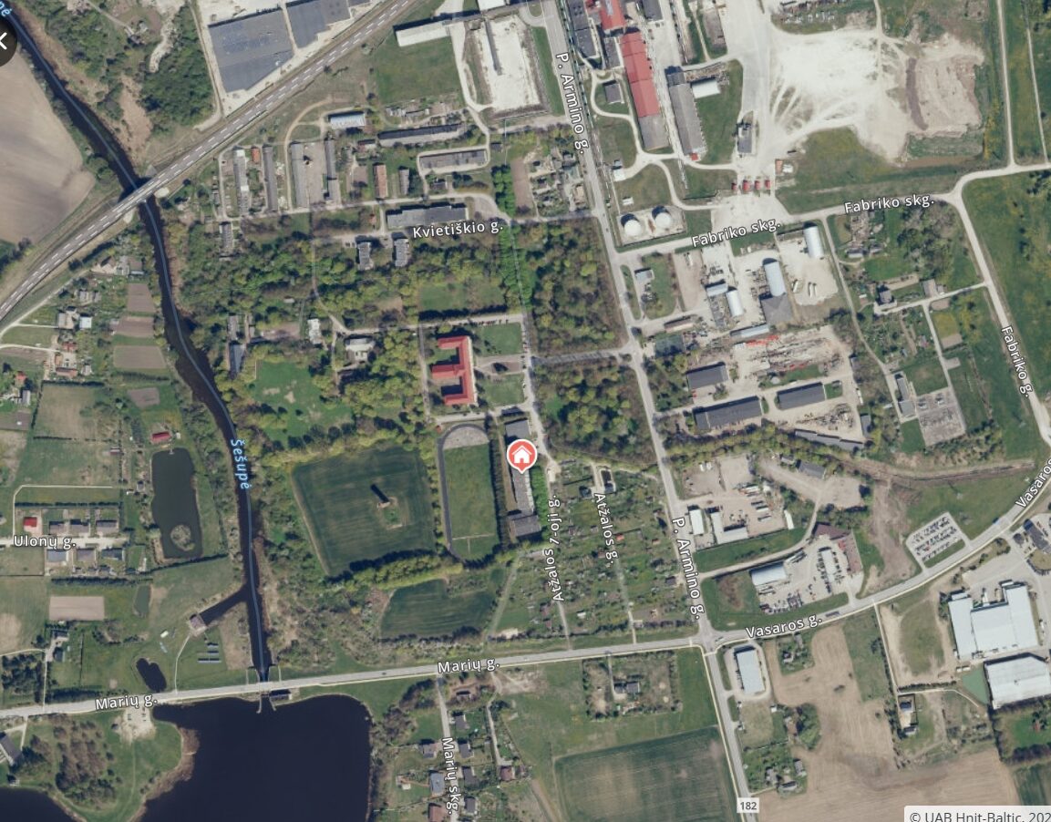 Parduodamas 2 kambarių butas renovuotame name Marijampoleje