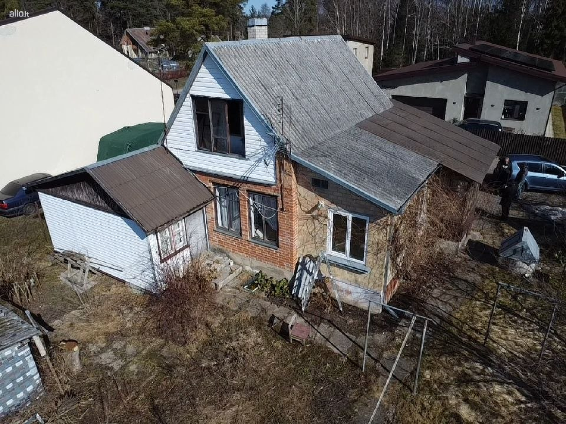 Jaukus sodo namas Šiauliuose